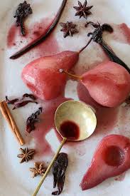 Satsuma And Red Wine Poached Pears Over Vanilla Pavlovas Recette Poire Idees Pour La Maison A Table