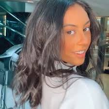 Barbara Domingos (@babidomingos)