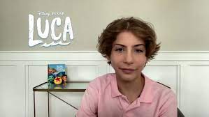 Luca paguro is a sea monster who lives with his parents, daniela and lorenzo. Oxmzqyo9xqnsrm