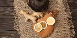 Ghimbirul își are originea în pădurile tropicale din asia de sud și este alimentul folosit de secole pentru diferite ceaiul de ghimbir este metoda naturală prin care poți ameliora indigestiile, poți reduce intensitatea migrenelor sau a altor dureri, dar și tratamentul. Ghimbir Ceai De Ghimbir Vezi Beneficiile Ghimbirului