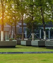 We deliver great value at competitive prices and will ensure our professional staff meets or exceeds your expectations. Commercial Lawn Care Evergreen Lawncare And Landscape Inc