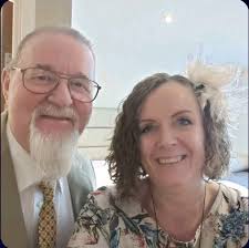 Hi, are there any yoga classes in the village during the day, for a  complete beginner please?