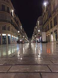 Malaga Nocturna Buenas Noches Desde Calle Larios Fotografia De Olga Om Y Joaquin Malaga Nocturno Vacaciones