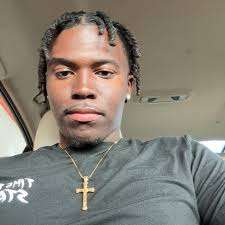 What items are for sale with a 3K budget?