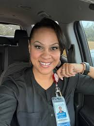 Lunchtime Thoughts 💭 “ Embrace the glorious mess that you are!”  -￼Elizabeth Gilbert While I will continue to strive to be better daily, I  won't apologize for being myself and you shouldn't