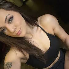 Leann Ramirez's Instagram, Twitter & Facebook