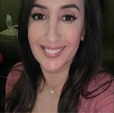 Are drinks included in the Fantastica Experience?