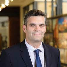 Alan Backus's Instagram, Twitter & Facebook