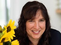 Desiree Suggs's Instagram, Twitter & Facebook