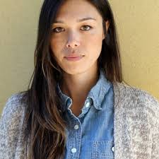 Anna Serrano's Instagram, Twitter & Facebook