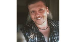 Lee Kienutske Obituary