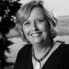 LYNES REALTY & DEVELOPMENT