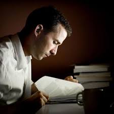 Les seniors au bénéfice des prestations complémentaires doivent pouvoir  rester à domicile: interview de Camille-Angelo Aglione