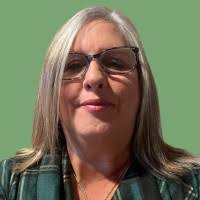 300+ "Sandra Mills" profiles