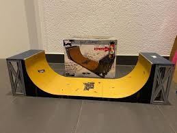 Tech deck transforming pipeline rampe med den fantastiske tech deck pipeline ramp kan du lave alle slags tricks! Tech Deck Vert Halfpipe Rampen Set Kaufen Auf Ricardo