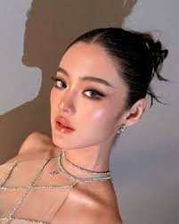 Abby Reyes (isabelvseyer)