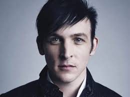 Você Conhece Bem Robin Lord Taylor?