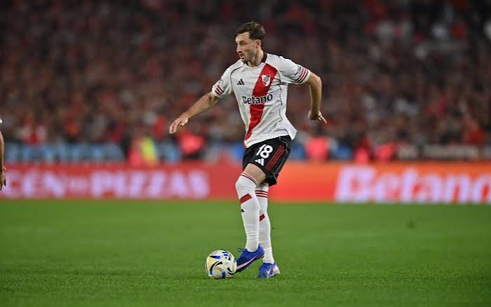 Preterido por River e Flamengo, Vi&ntilde;a pode refor&ccedil;ar o Cruzeiro