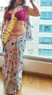 Old mallu actress hot thigh and navel show. Anu Arnav On Twitter For Navel Lovers