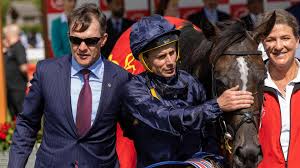 Eve30j nude videos - se.video exclusive content featuring her shapely form and big tits action