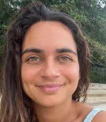 About International Raja & Buddhi Yoga Center