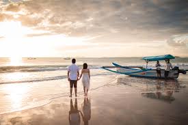 Desa kedonganan terkenal dengan sektor perikanan, dan juga pantai kedonganan yang indah. Kedonganan Beach Nice Spot For Pre Wedding Photoshoot In Bali