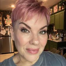 I don't like the color I ordered I need someone to help me match my shade  please and return then I got