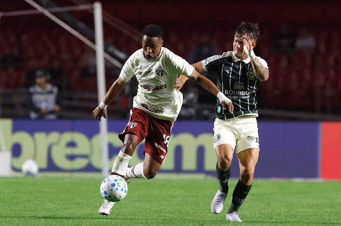 SBT Sports | S&atilde;o Paulo empata com o Coritiba no Morumbis
