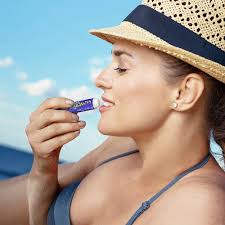 Amazon.com : Lizard Lips SPF 22 Lip Balm