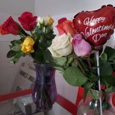 To be fair, i normally use 1800flowers for all of my floral and gift needs for family and friends and have had decent service most times—this was a very poor experience. 1 800 Flowers Dot Com Store 77 Reviews Florists 576 3rd Ave New York Ny Phone Number Yelp