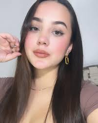 Melanie Hidalgo (@smelaniehidalgo) • Instagram photos and videos