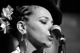 Jessica Caremoore . “Black Tea and The Legend of Jesse James”