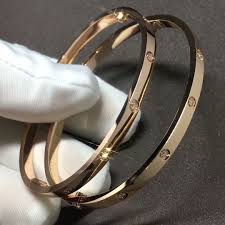 Custom Cartier Love Bracelet Small Model 10 Diamonds China Replica In 2020 Love Bracelets Cartier Love Bracelet Bracelets