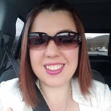 Jackie Larsen (@jacqui1491)