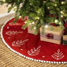 © copyright of red symbolizes the blood that jesus shed at his crucifixion. Belham Living Embroidered Leaf Scandinavian Felt Christmas Tree Skirt 48 Diameter Walmart Com Walmart Com