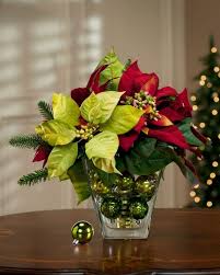 Diy Floral Christmas Table Centerpiece Christmas Ornaments Poinsettia Small Vase Christmas Flowers Christmas Centerpieces Christmas Floral Arrangements