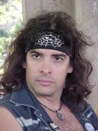 arcos de reflejos: IVANA IVANOVNA Y LA PESTE A GRAJO (relato)