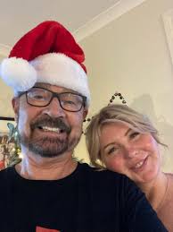 Merry Christmas to admin (who do a fabulous job!) and to all the members of  the group🎅🏻🎅🏻🎅🏻🎅🏻