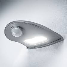 Pour avoir encore plus de conseils pour bien choisir la tempéraure de couleur de vos led , nos experts leroy merlin sont. Applique Exterieure A Piles Doorled Down Ledvance Leroy Merlin