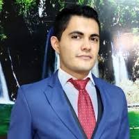 60+ perfiles de «Uriel Cuevas»