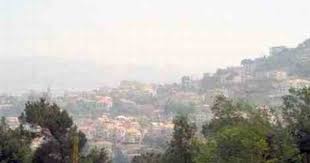 دليل لايفوتك قرية أم الأجراس يقع هذا الموقع التراثي بالعقيلة من ناحية الغرب المملكة العربية السعودية كما يتواجد جبل بجوار ه Paris Skyline Skyline Outdoor