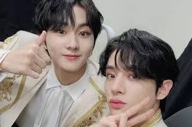 Jake Yang's Instagram, Twitter & Facebook