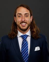 Stephen Bishop's Instagram, Twitter & Facebook