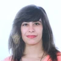 20+ perfiles de «Ursula»