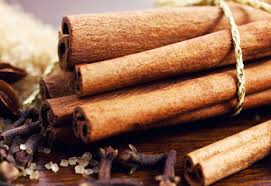 Apabila kita menambahkan kayu manis ke dalam masakan juga bisa menambah aroma. 7 Khasiat Alami Kayu Manis Untuk Kecantikan Kulit Anda Info Cantik Anda