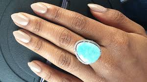 The best nail shapes for short fingers are almond, stiletto and oval. Short Almond Shaped Nails Hairs London