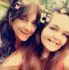 Can anyone help me and a friend do the tomb Easter egg