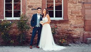 Switzerland keeper yann sommer is set to miss his country's huge euro 2020 clash against turkey as he returns home for the birth of his child. Hochzeit In Buchen Odenwald Julia Und Alex Buchen Odenwald Kleid Hochzeit Modestil