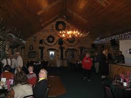 So if you are dreaming of stargazing while sleeping. Cabin Group Dining Area Picture Of Thunder Bay Resort Hillman Tripadvisor