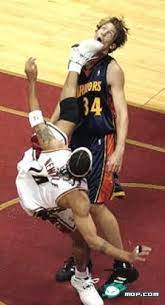 Pin By Jerrytrotta On Nba Funny Basketball Pictures Basketball Funny Funny Basketball Memes